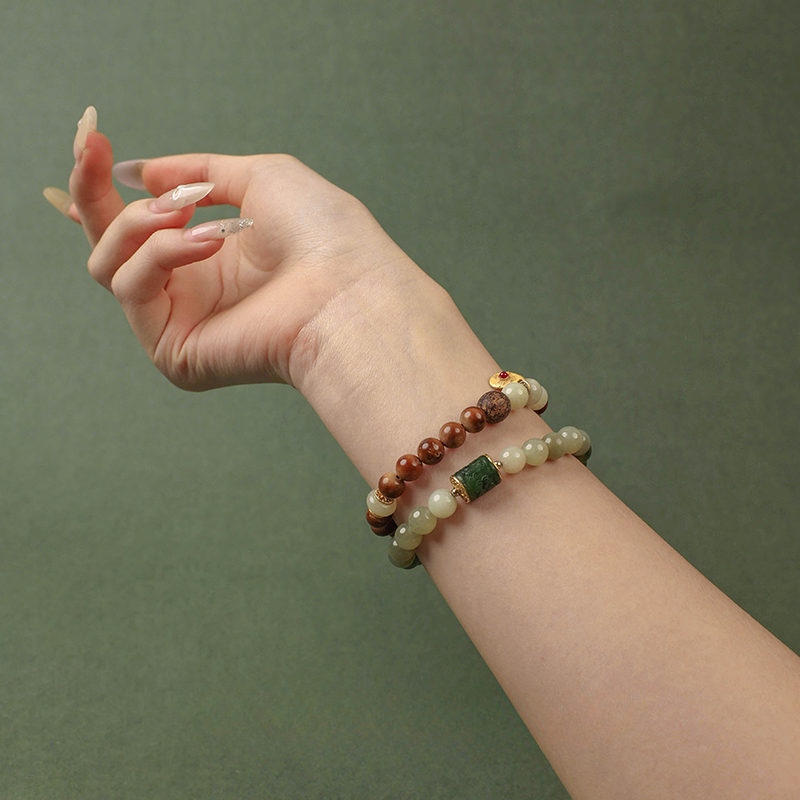 Double-Loop Bracelet