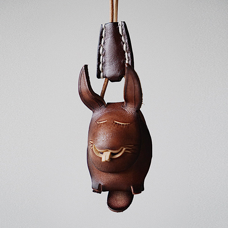 MISKSOLA - Vintage Handmade Leather Animal Keyring
