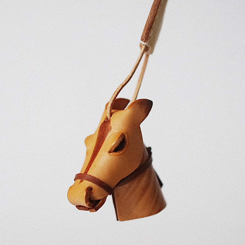 MISKSOLA - Vintage Handmade Leather Animal Keyring