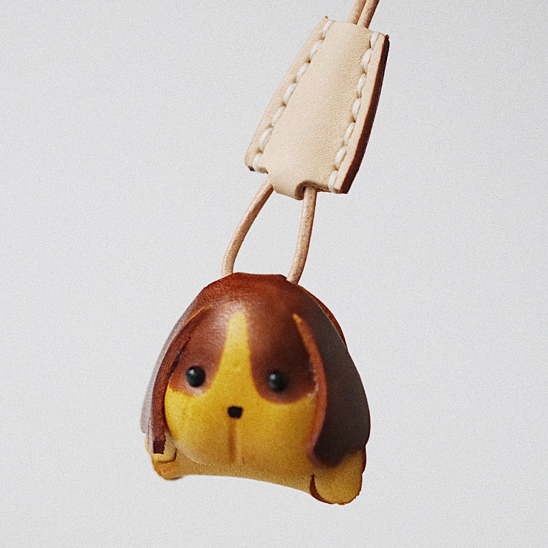 MISKSOLA - Vintage Handmade Leather Animal Keyring