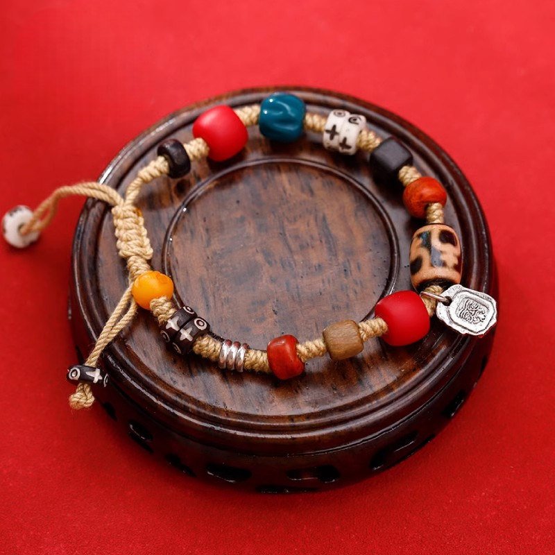Multi-Treasure Bracelet Showcase