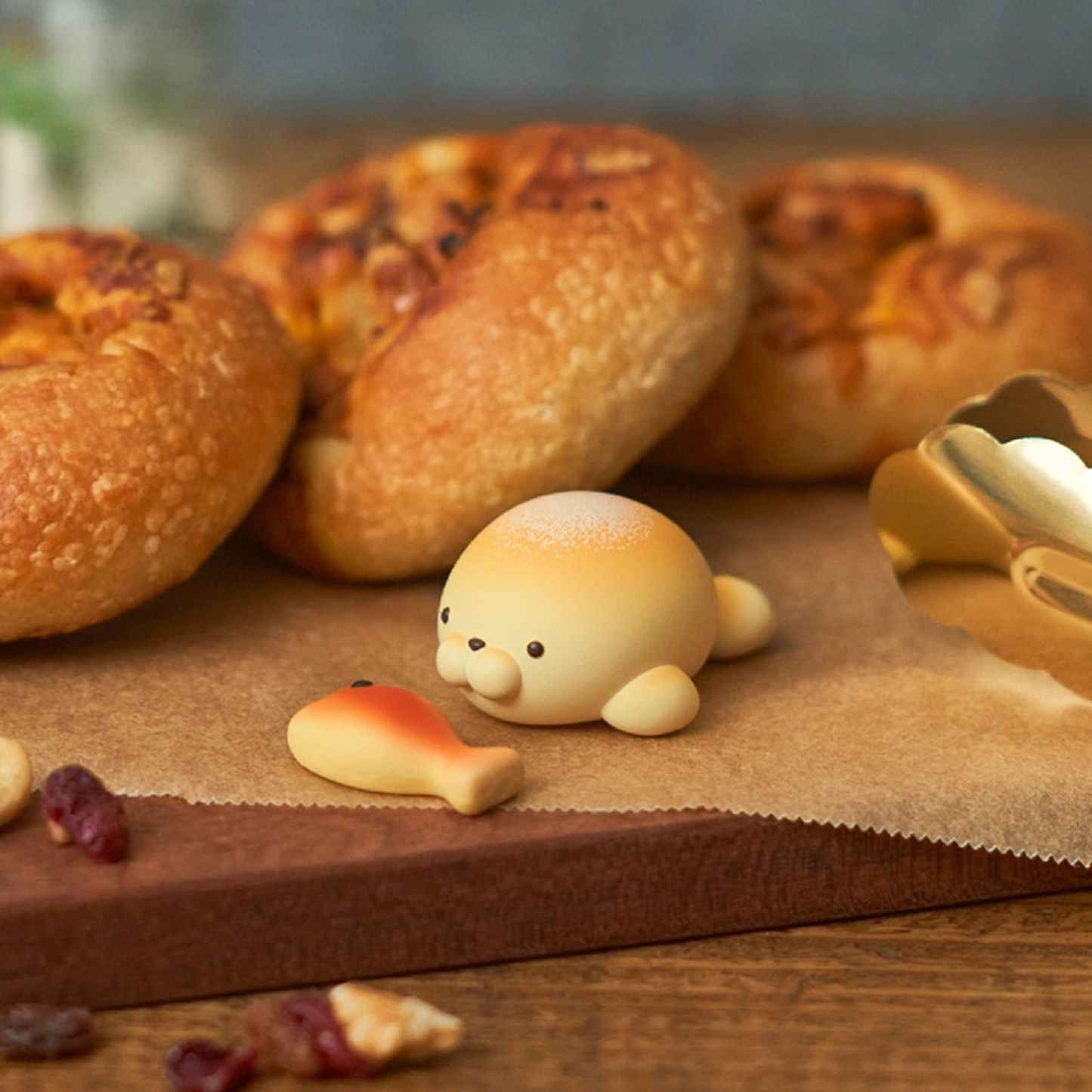 Cute Seal Bread has a round body with a small fish.