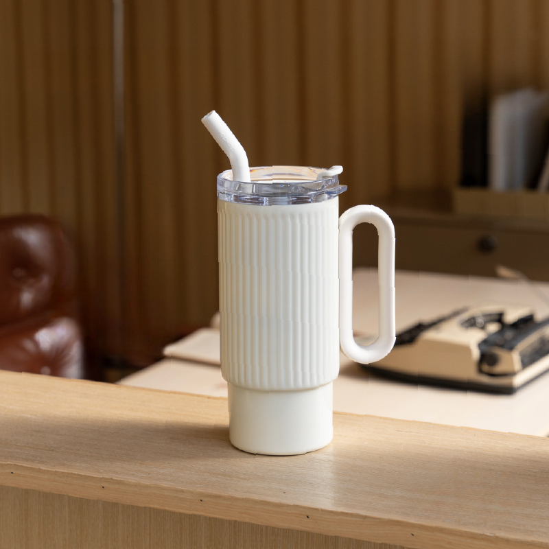 Stainless Steel Insulated Water Bottle White