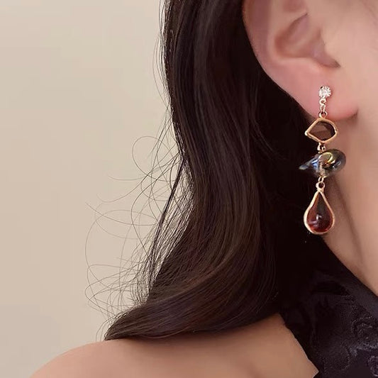 Xiyang Handmade - French Vintage Inspired Asymmetrical Stylish Earrings on model