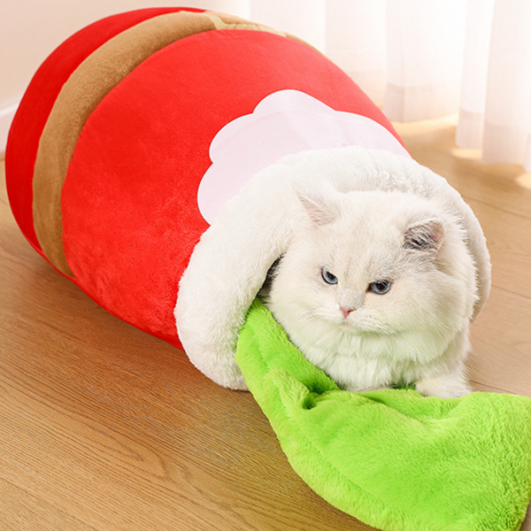 Taige Pet Supplies - Christmas Themed Festive Sleeping Bag for Cats & Dogs