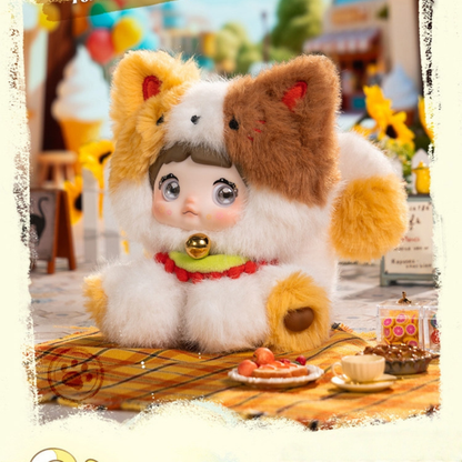 Cute Fortune Cat Nommi is the hidden variant. It can bring you the good luck and it also can be used as a bag charm.
