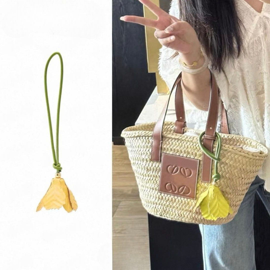 JiangXin Manual Studio Unique Resin Bag Charm Pendant Tulip