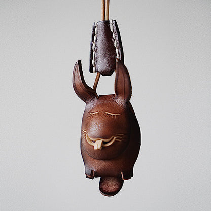 MISKSOLA - Vintage Handmade Leather Animal Keyring