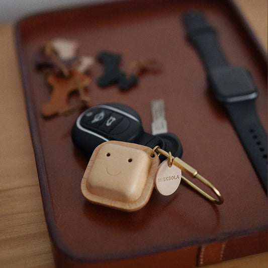MISKSOLA - Vintage Smiley Face Leather Keyring