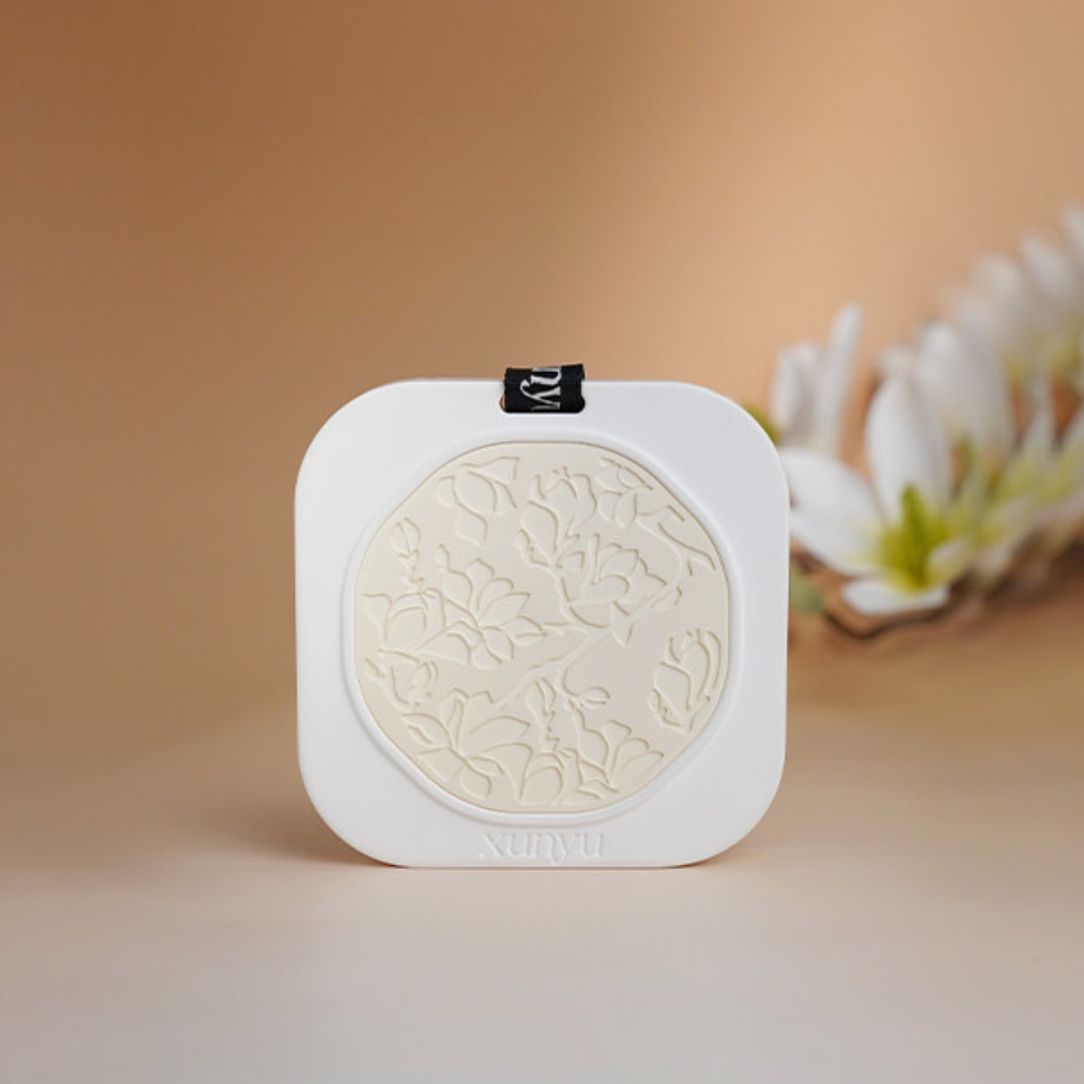 Magnolia Scented Hanging Fragrance Pendant