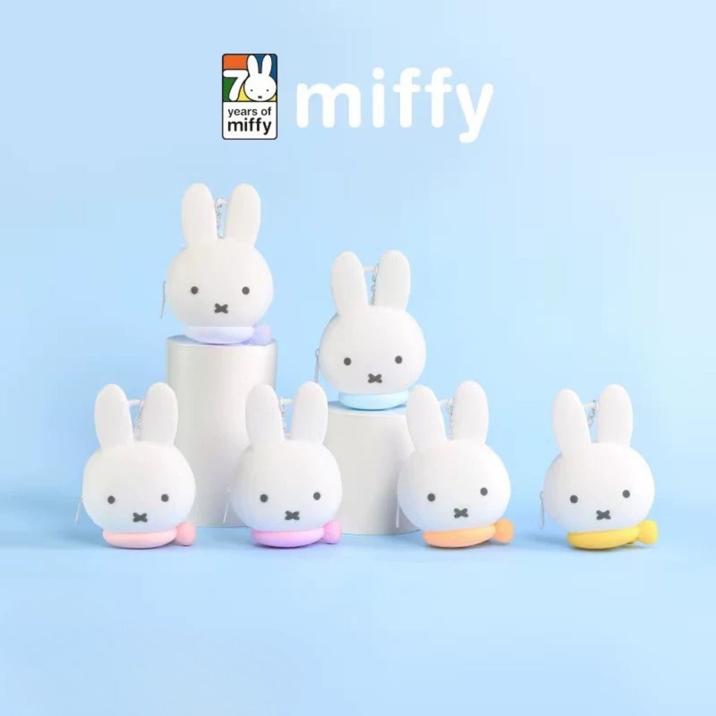 R.UN - Miffy Silicone Coin Purse & Earbud Pouch Blind Box