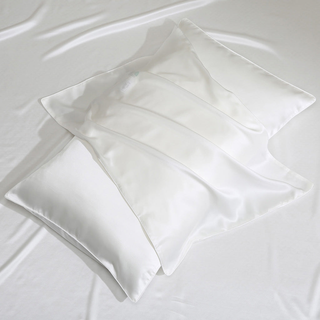 Luxurious Silk Pillowcases White